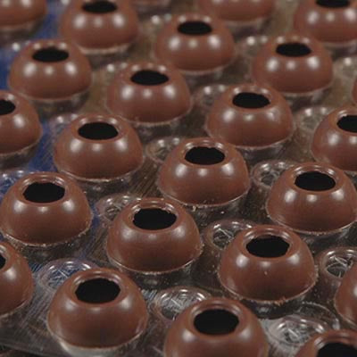 Pre-formed Hollow Round Chocolate Truffle Shells